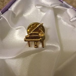 piano pin